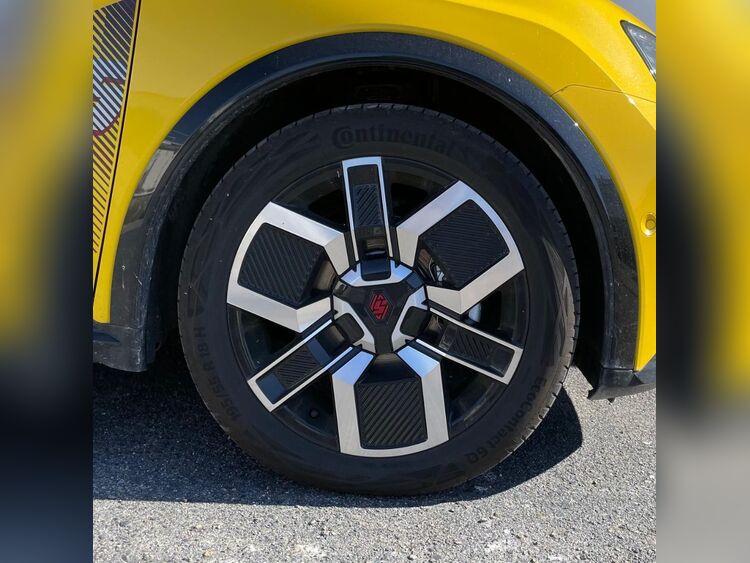 Renault R 5  E-TECH 100% ELECTRICO IONIC CINQ 150CV AUT CONF foto 4