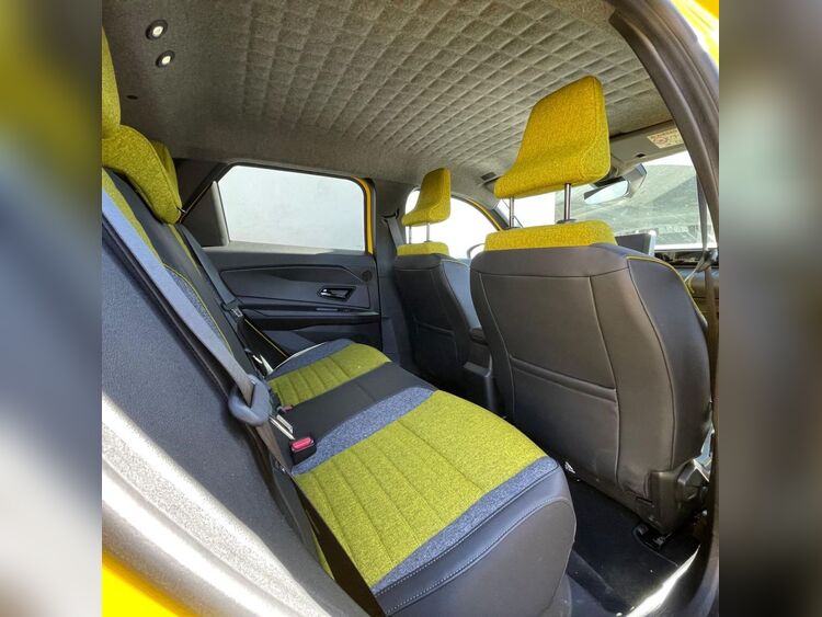 Renault R 5  E-TECH 100% ELECTRICO IONIC CINQ 150CV AUT CONF foto 13
