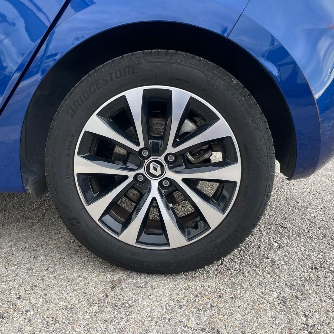 Renault Clio Blue dCi Techno 74kW miniatura 8