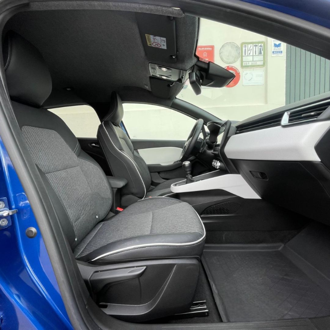 Renault Clio Blue dCi Techno 74kW miniatura 19