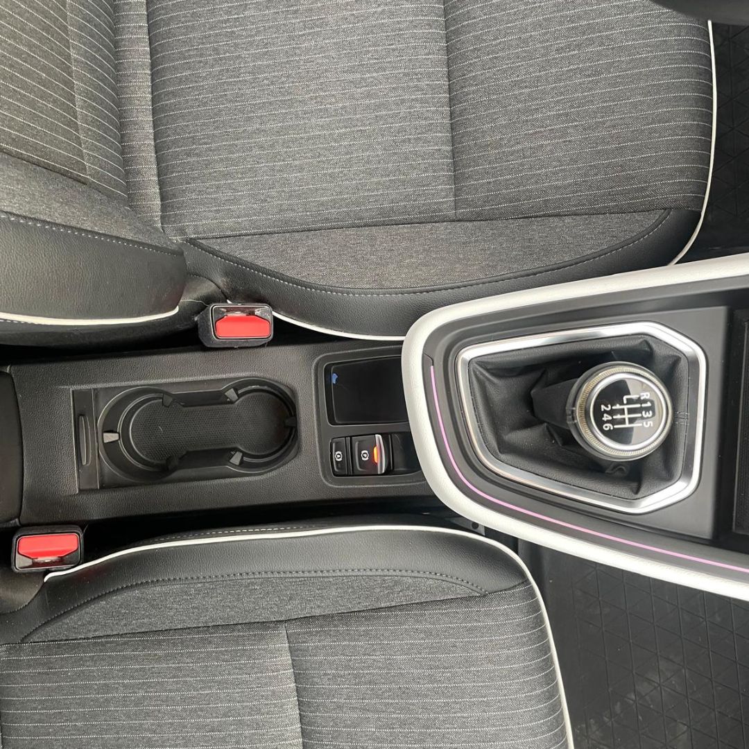 Renault Clio Blue dCi Techno 74kW foto 16