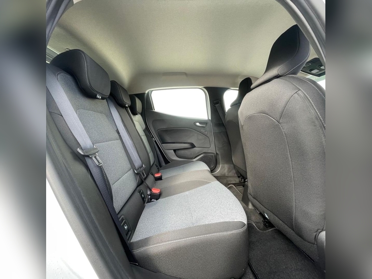 Renault Clio TCe Evolution 67kW foto 13