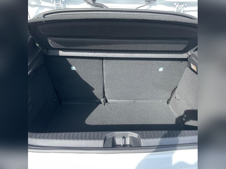 Renault Clio TCe Evolution 67kW foto 14