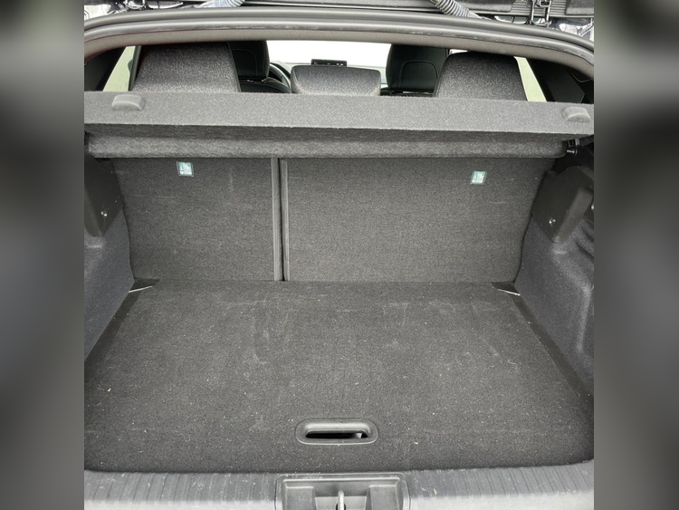 Renault Captur  E-TECH Híbrido Evolution 105kW  foto 12