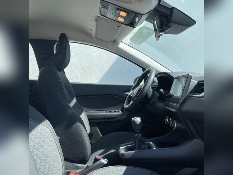 Renault Captur TCe Evolution 67kW foto 10